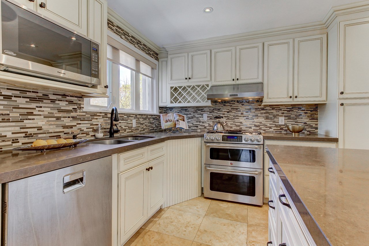 Executive/Family Home - Bathurst Manor 