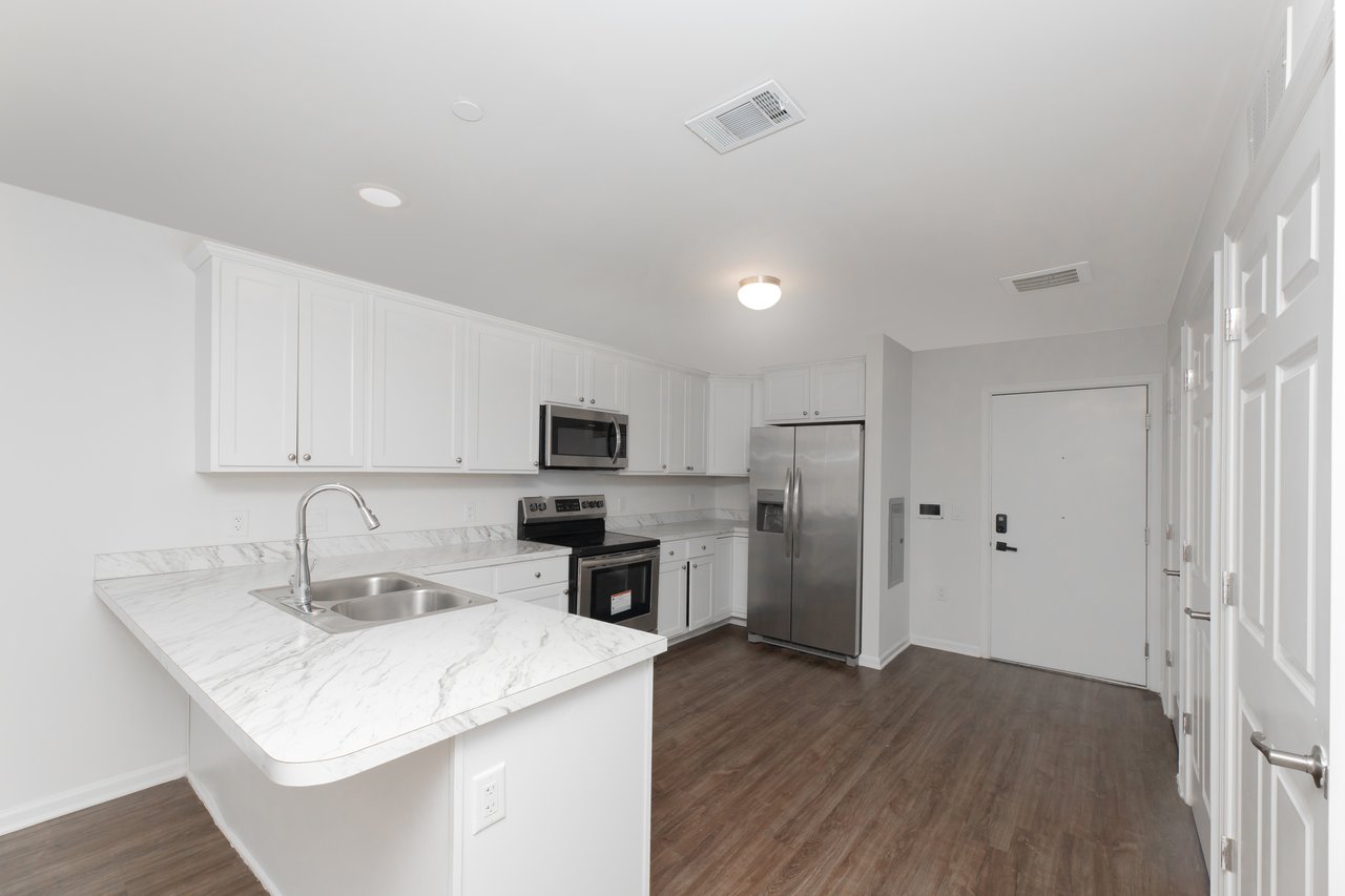 162-170 SOUTH ORANGE AVE Unit: 406