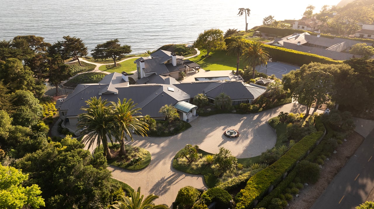 4145 Creciente Drive