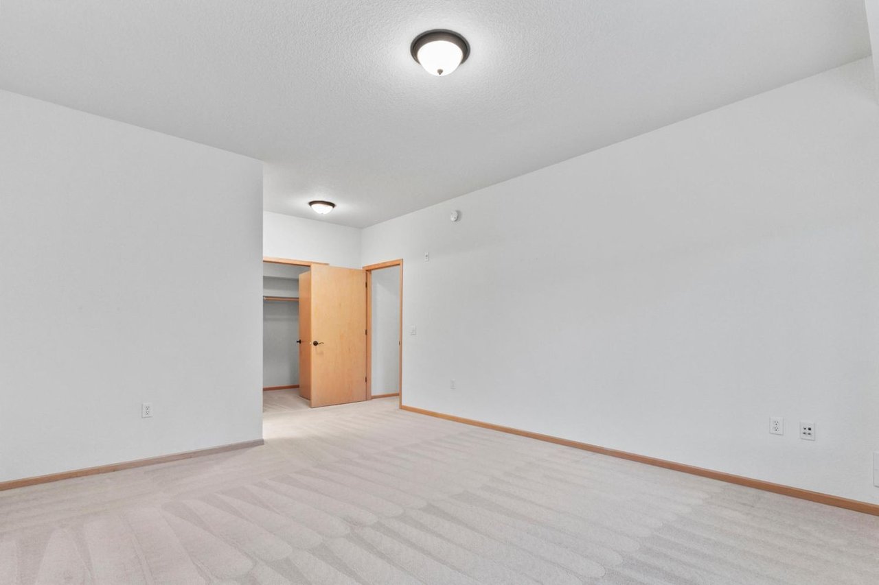 7100 Metro Blvd #116
