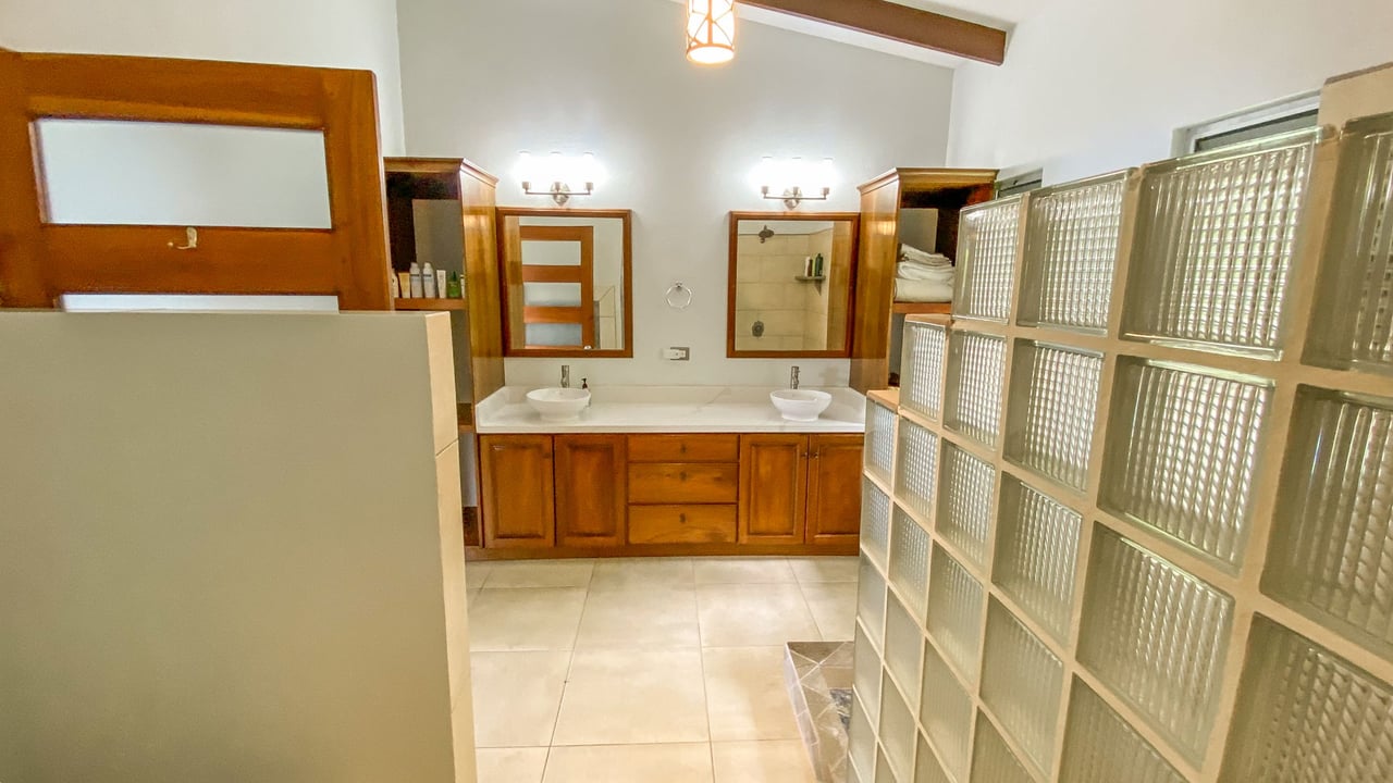 3-Bed Ocean View Home Near Ojochal, Costa Rica | 2.75 Acre Jungle Property
