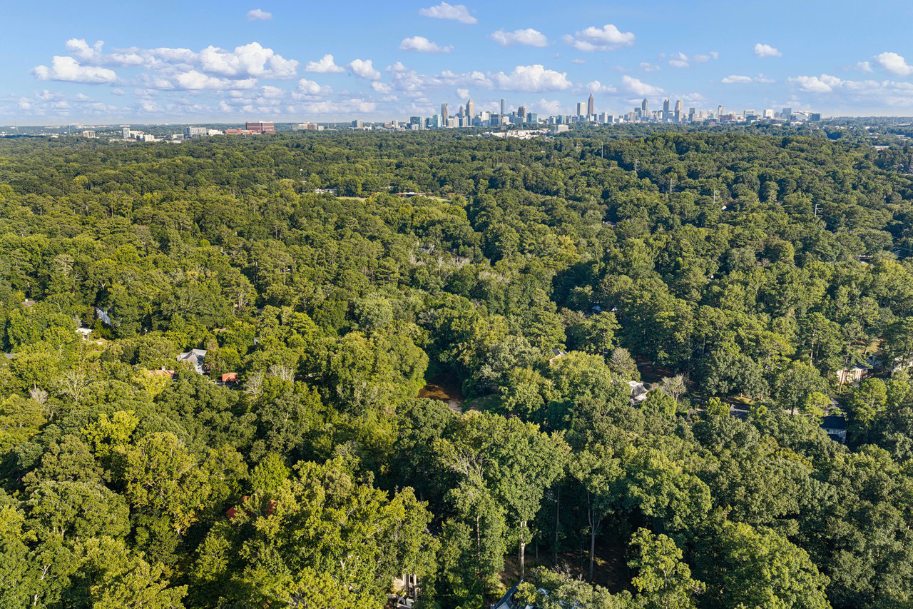 1466 Peachtree Battle Avenue NW