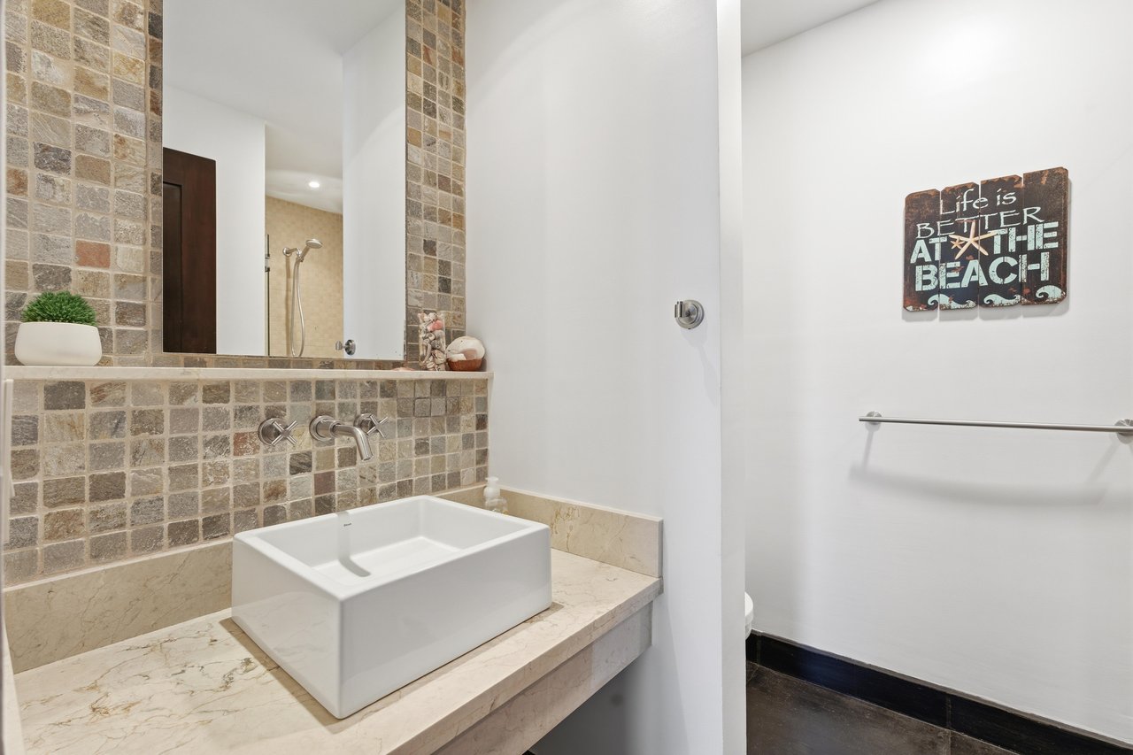 La Perla 113 | Boutique Luxury Condo in the Heart of Tamarindo