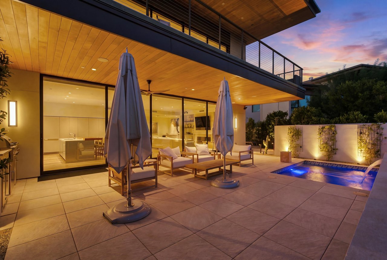 6311 E PHOENICIAN Boulevard 17