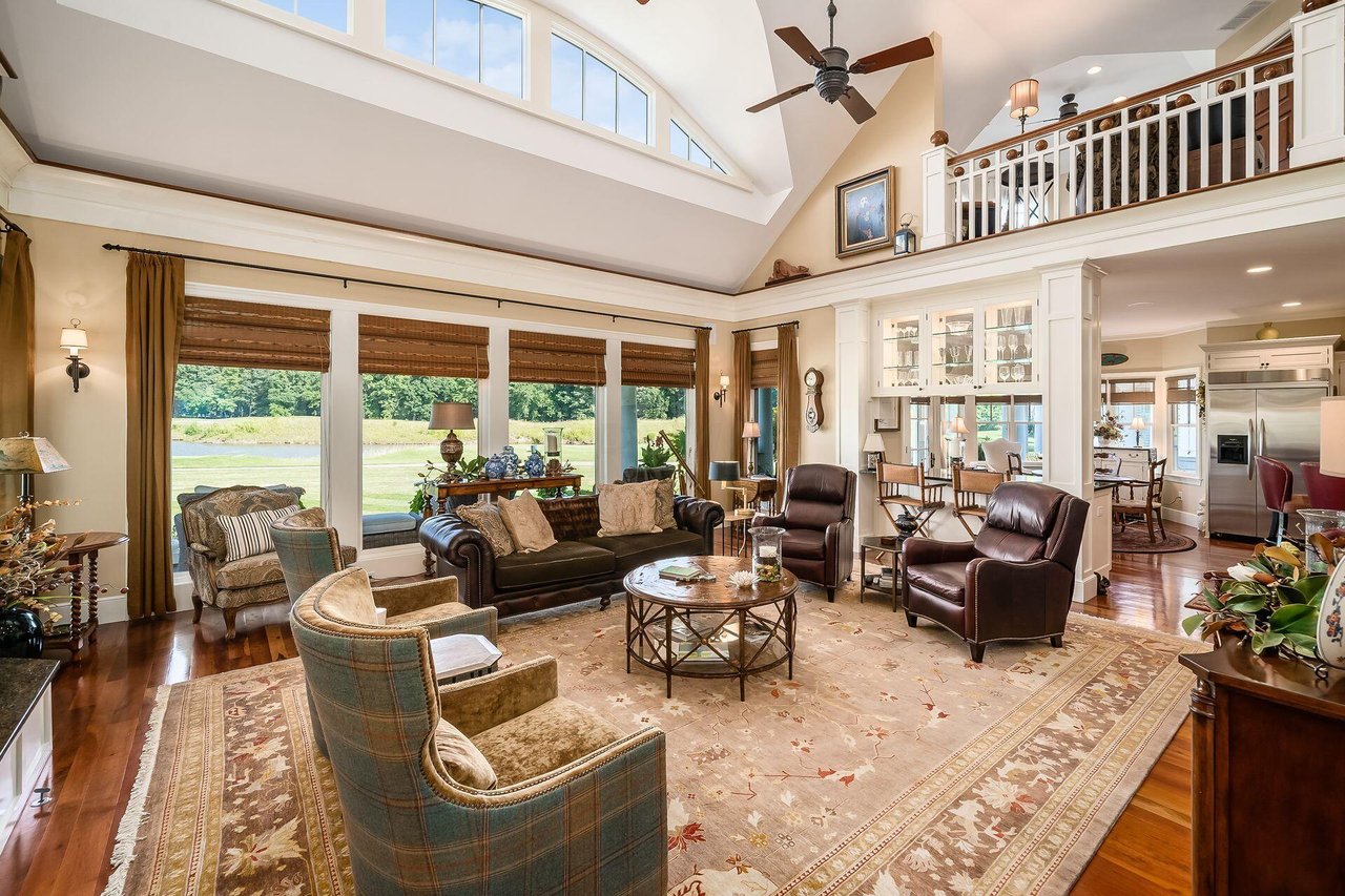 7800 Tillinghast Drive