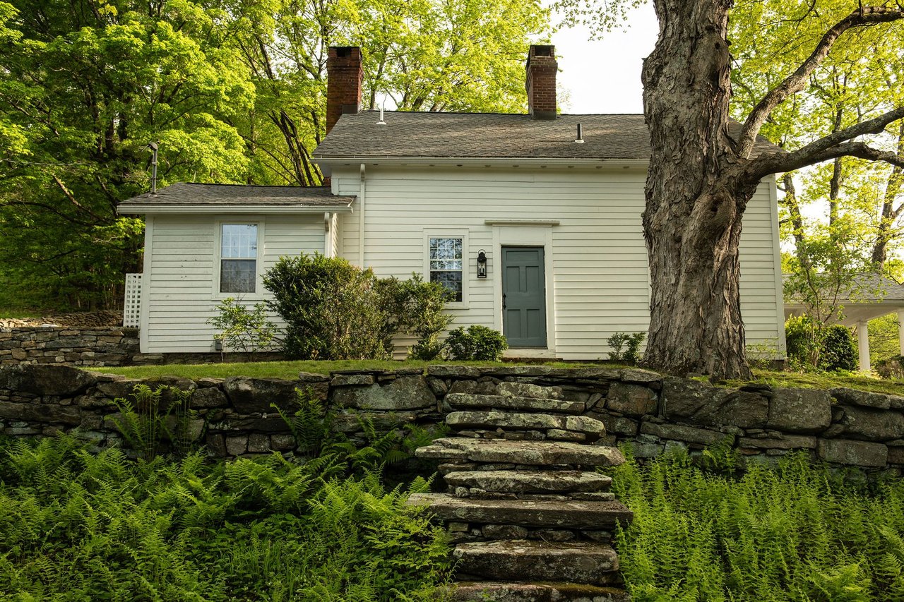 83 Scofield Hill Road, Washington, CT