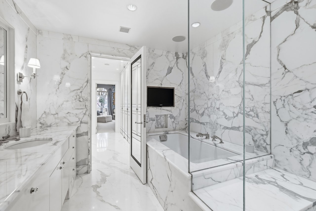 126 East 74th Street