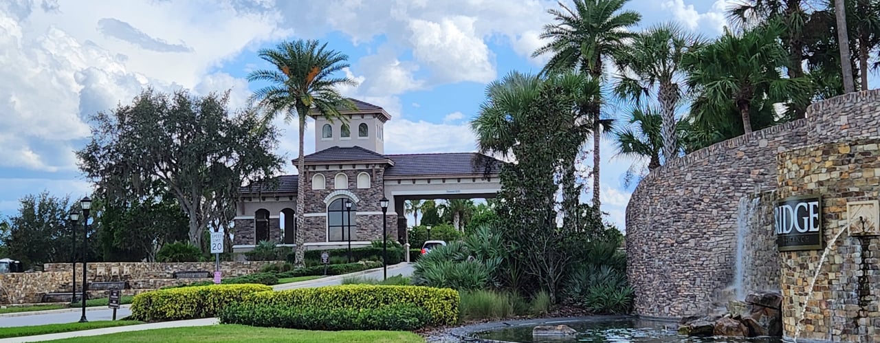 The Ridge Entrance
