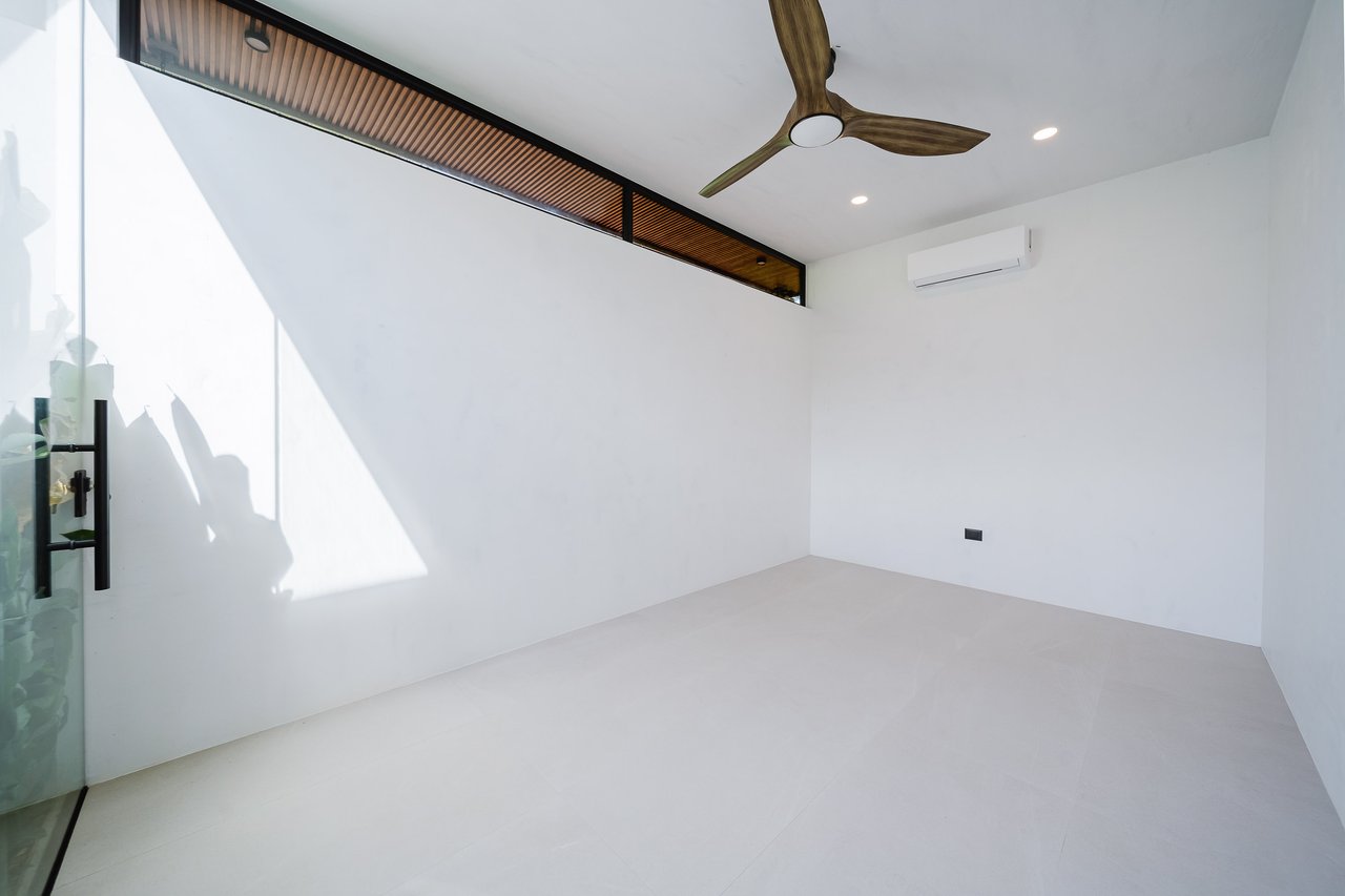 Finca Tranquila Brand New Luxury Residence