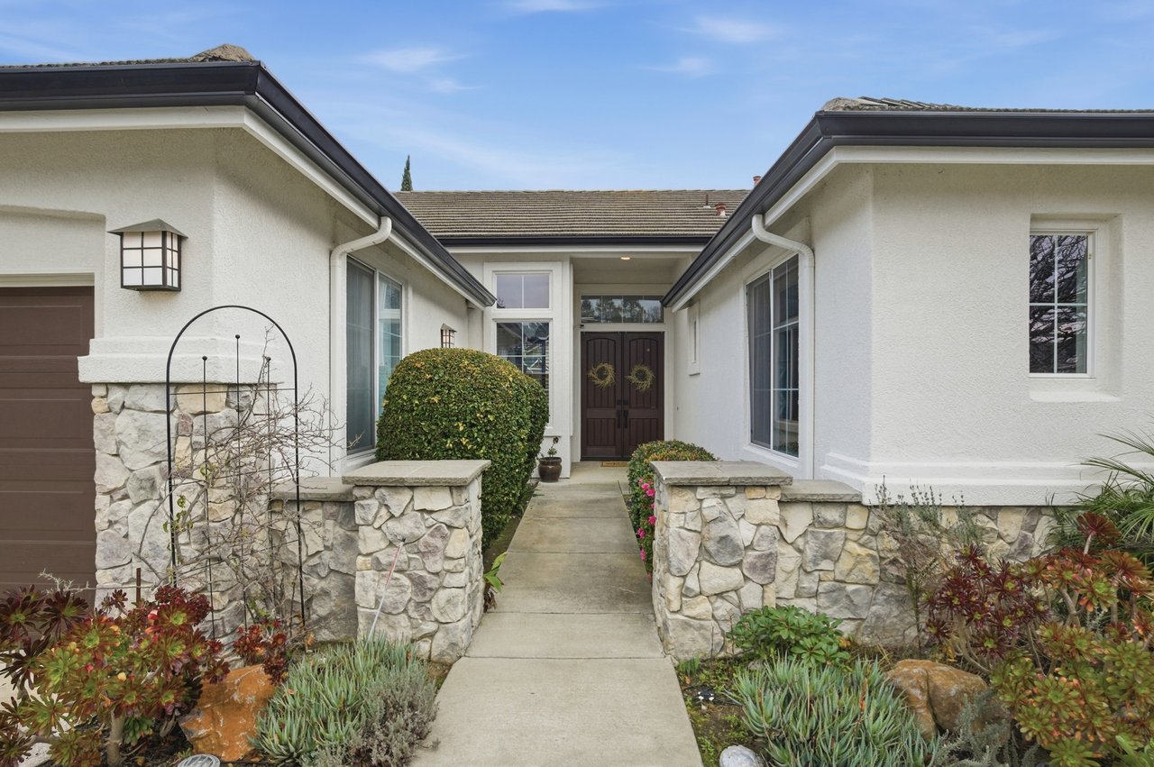 670 Hubbs Court, Benicia 