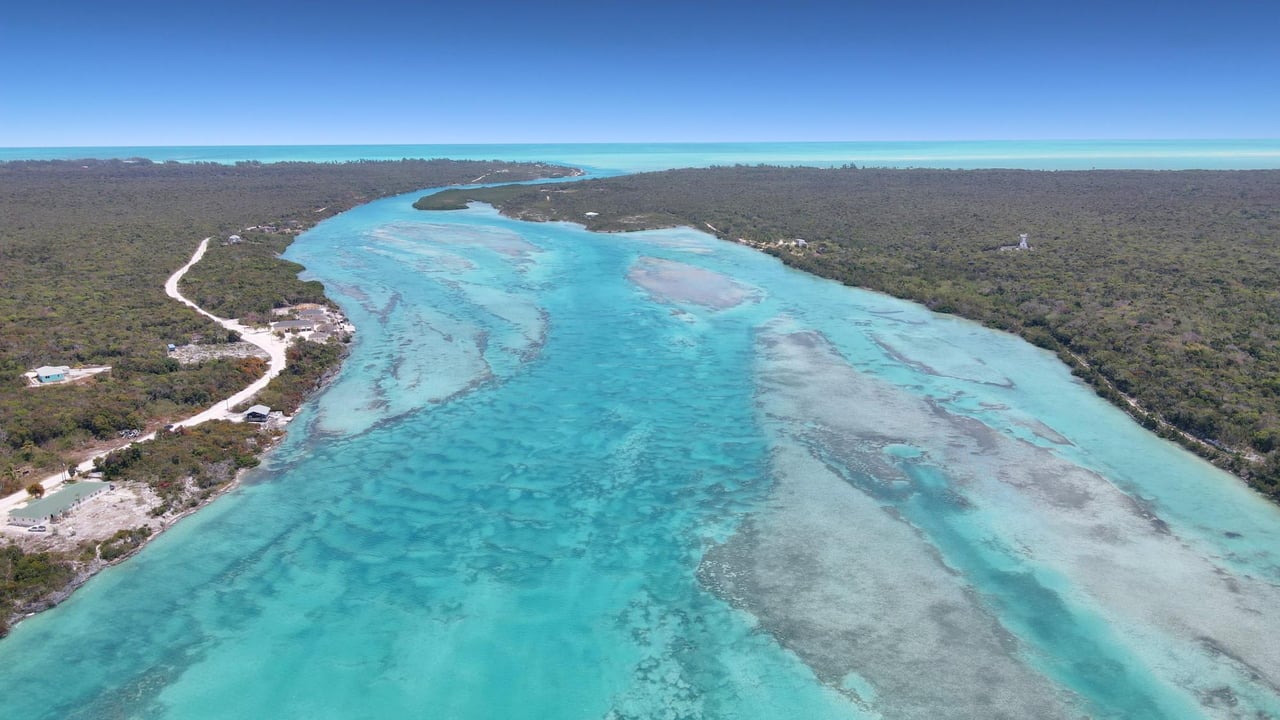 Deep Creek, South Andros