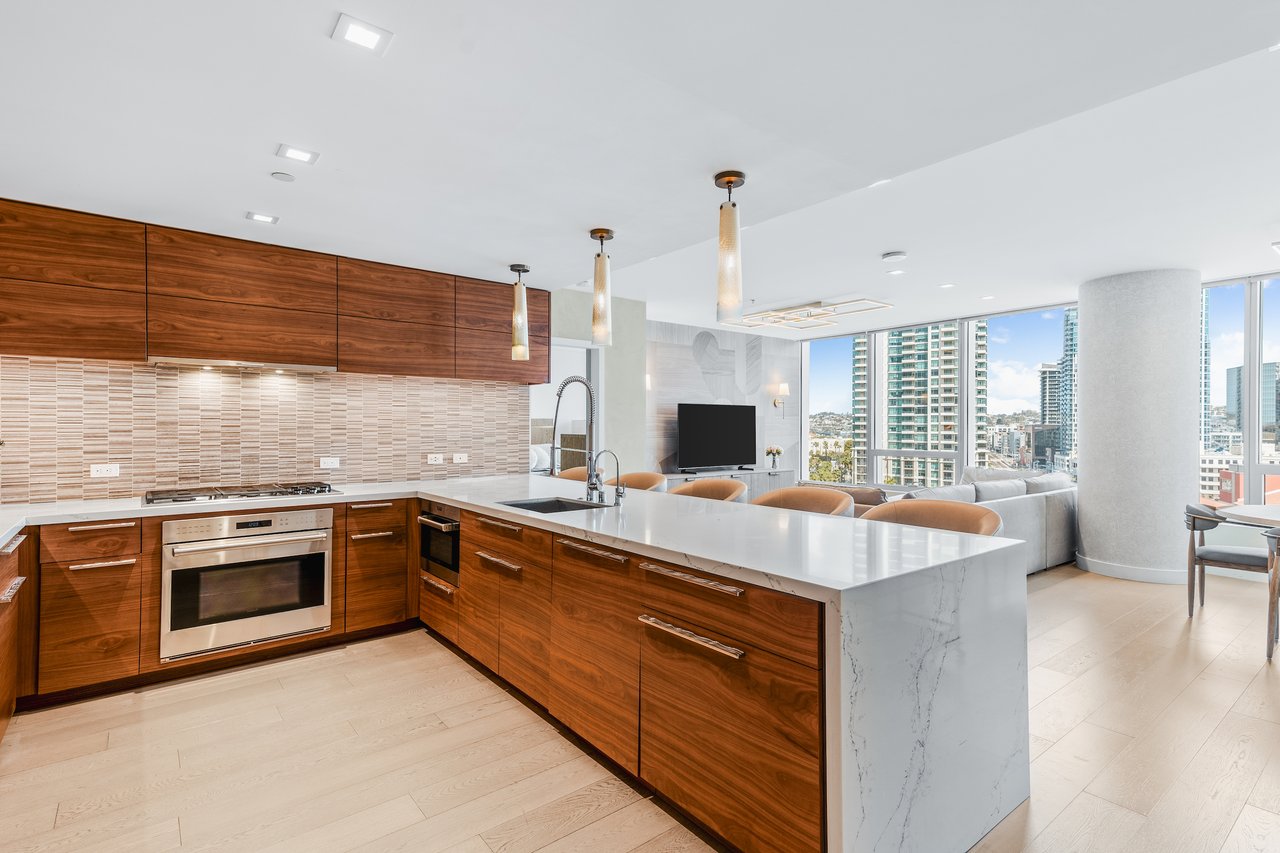 888 W E Street Unit 1106