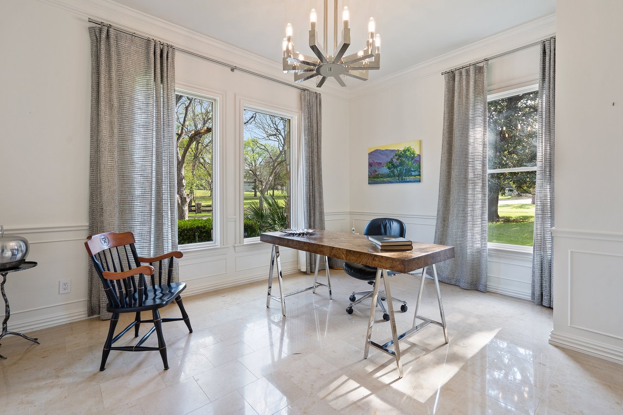 Island Wood Luxury