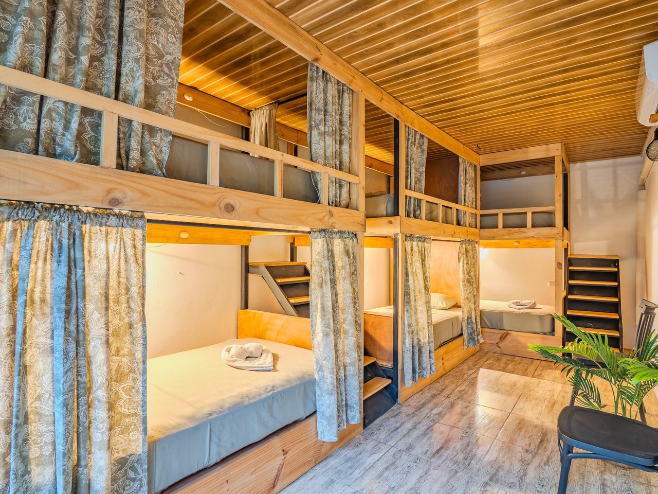 Turnkey Jungle Hostel with 16 Beds, Pool & Strong Revenue Potential Near Marino Ballena National Park