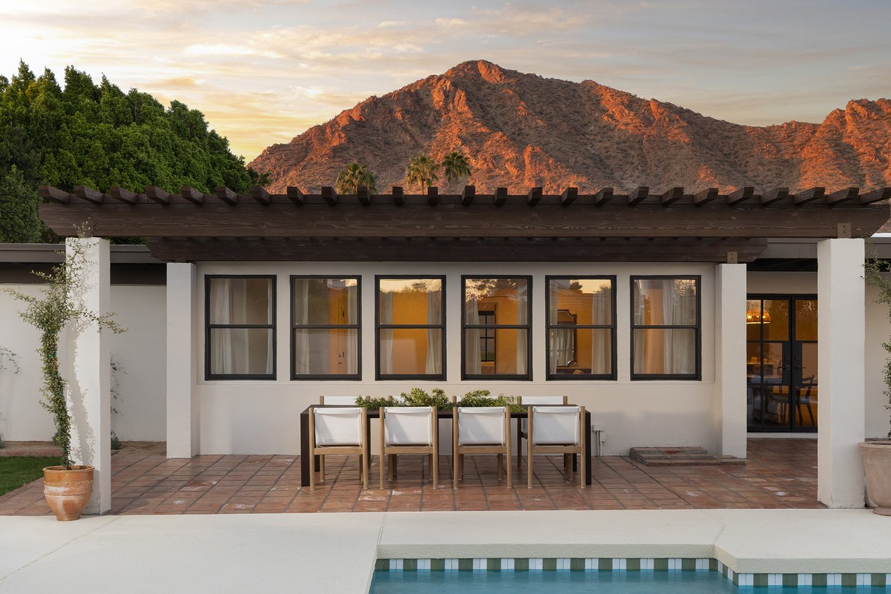 5501 E CAMELBACK Road