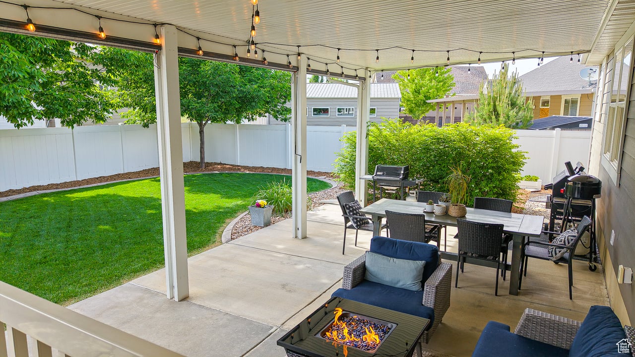 918 S River Ridge Ln