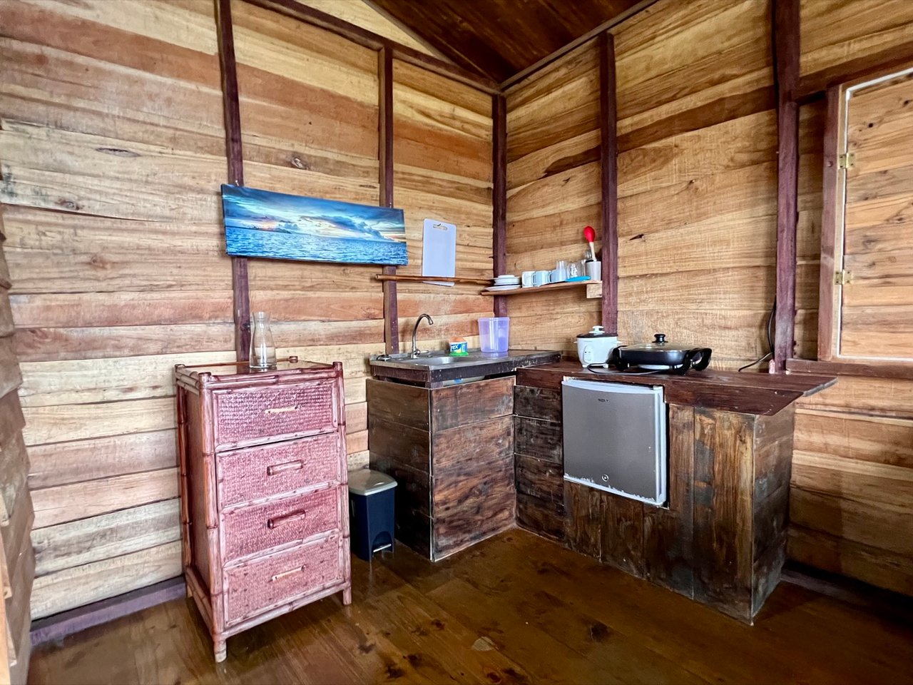Strategically Located Property with Panoramic Views and Development Potential in Tinamastes