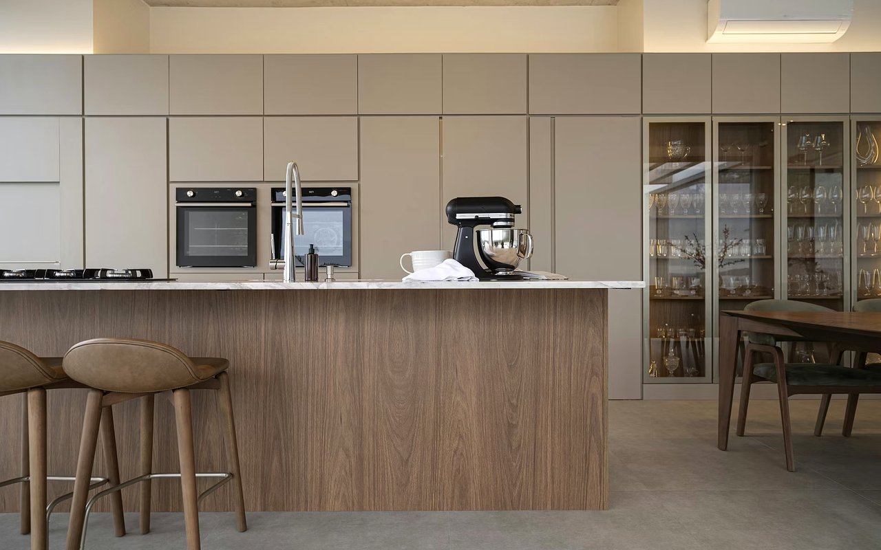 Interior Design Styles for Your Naples Home cover