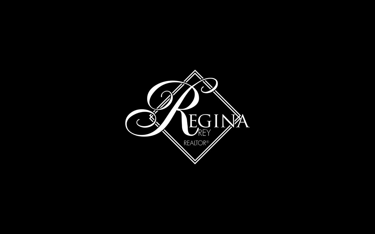 Regina Grey