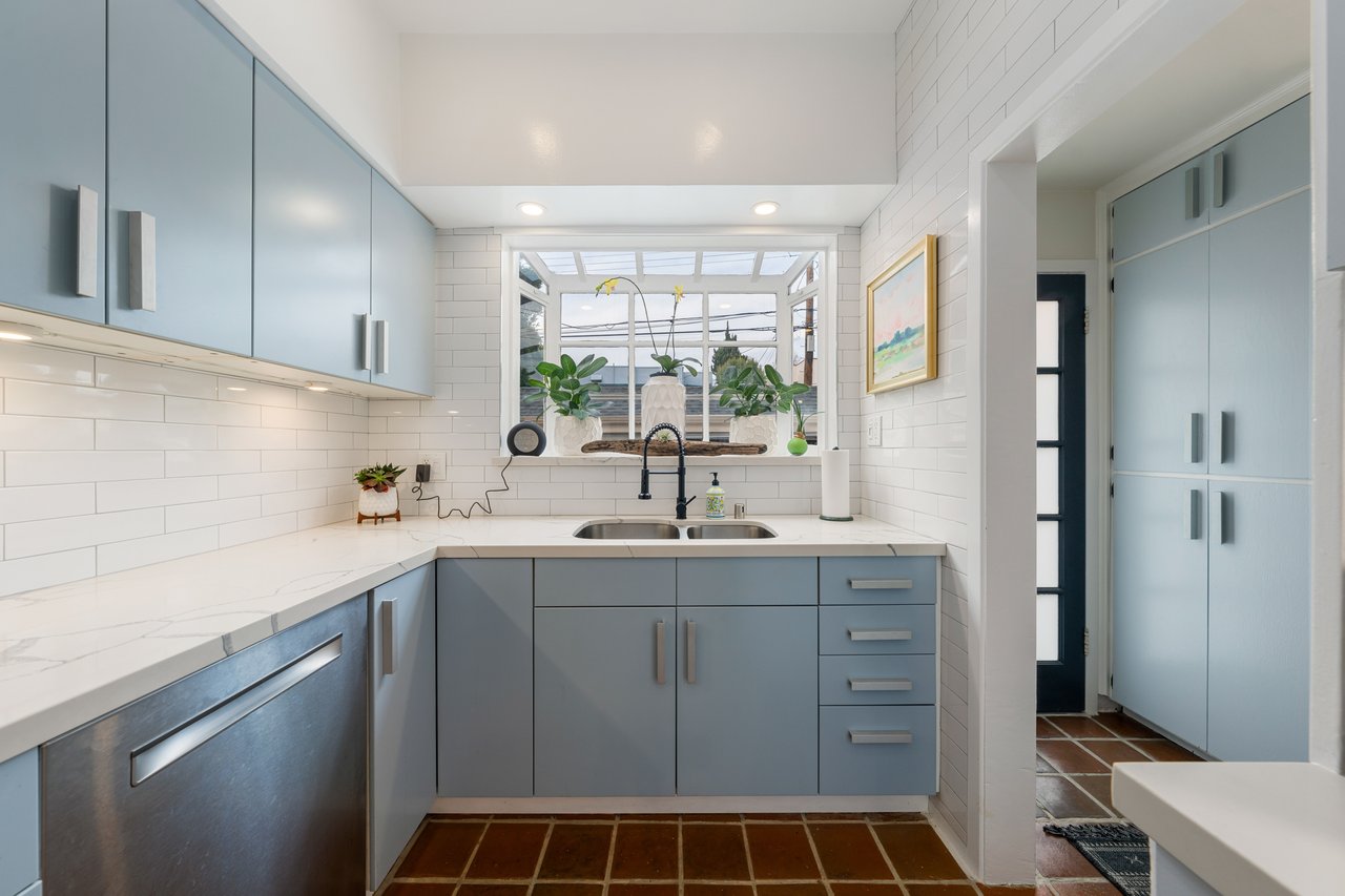6427 Orange Street, Beverly Grove