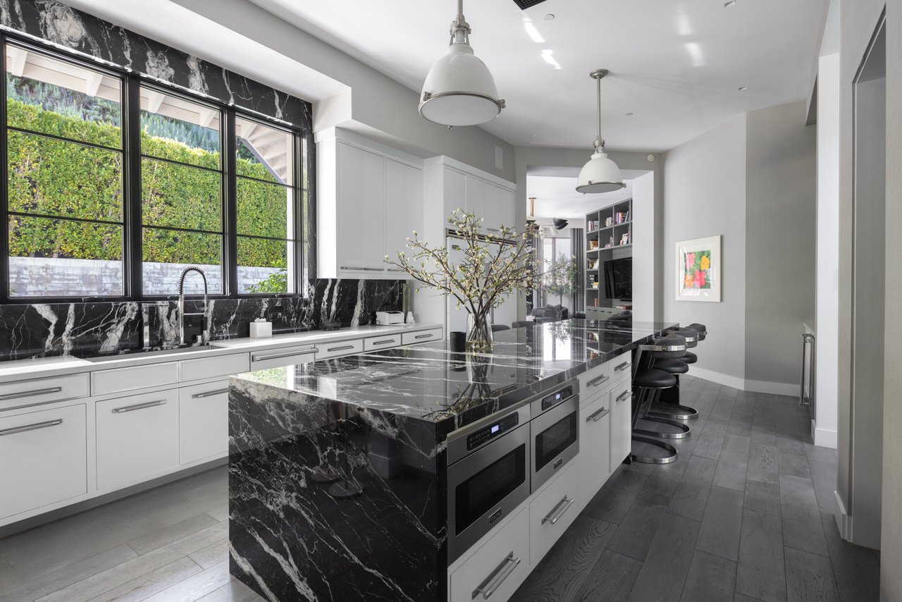 1281 Stone Canyon Rd