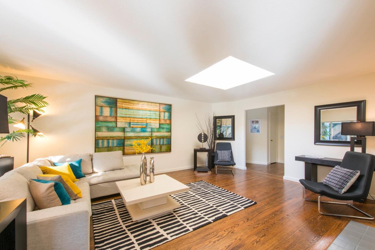 216 Almond Avenue