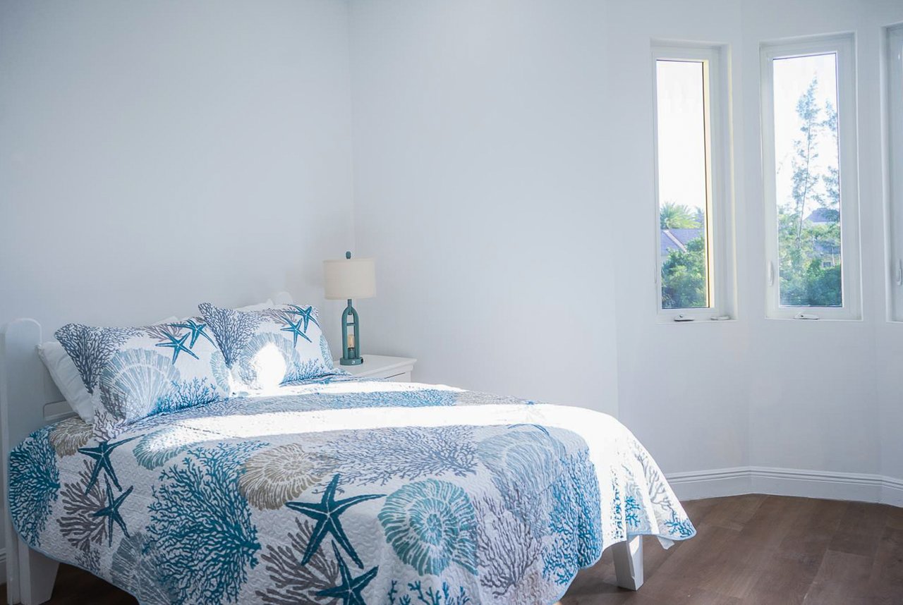 Unit #6 Dunmore Court