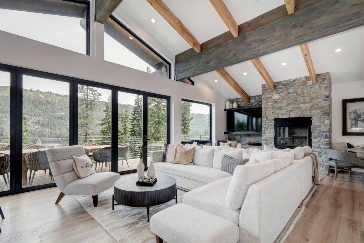 Incline Village homes for sale along Lake Tahoe recognized by top Incline Village real estate agent Cole Mizak in 2025