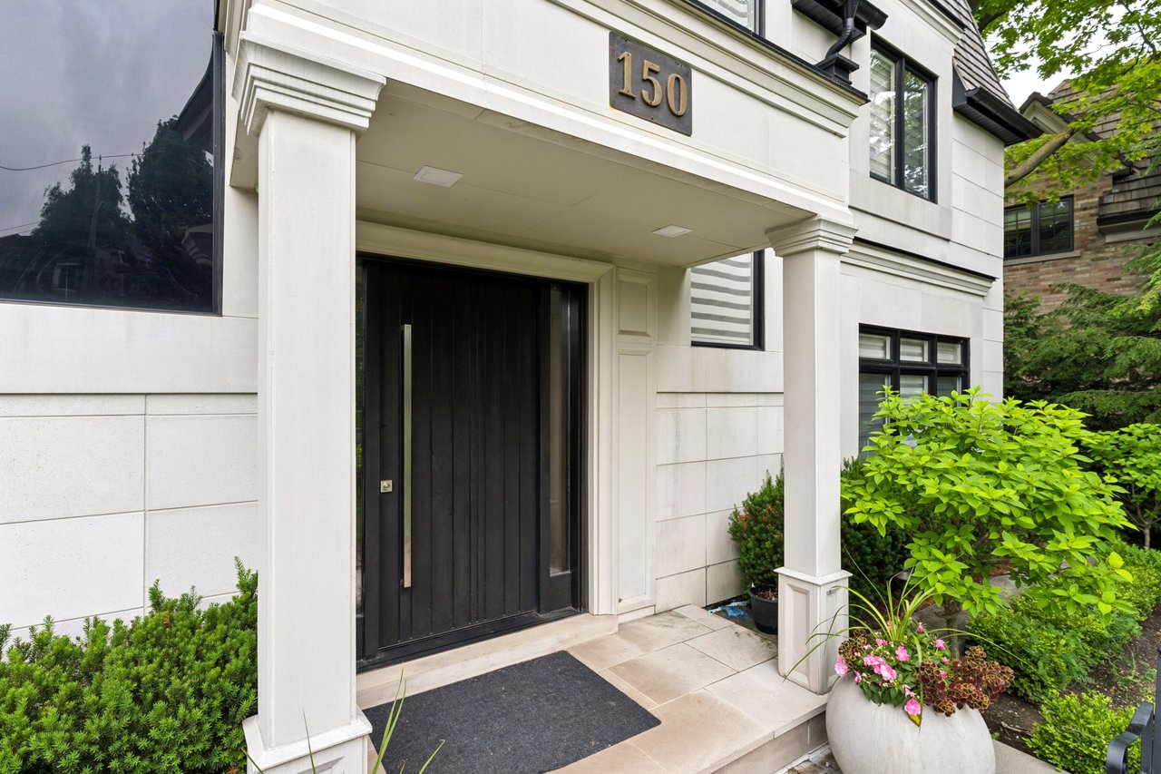 150 Sandringham Drive