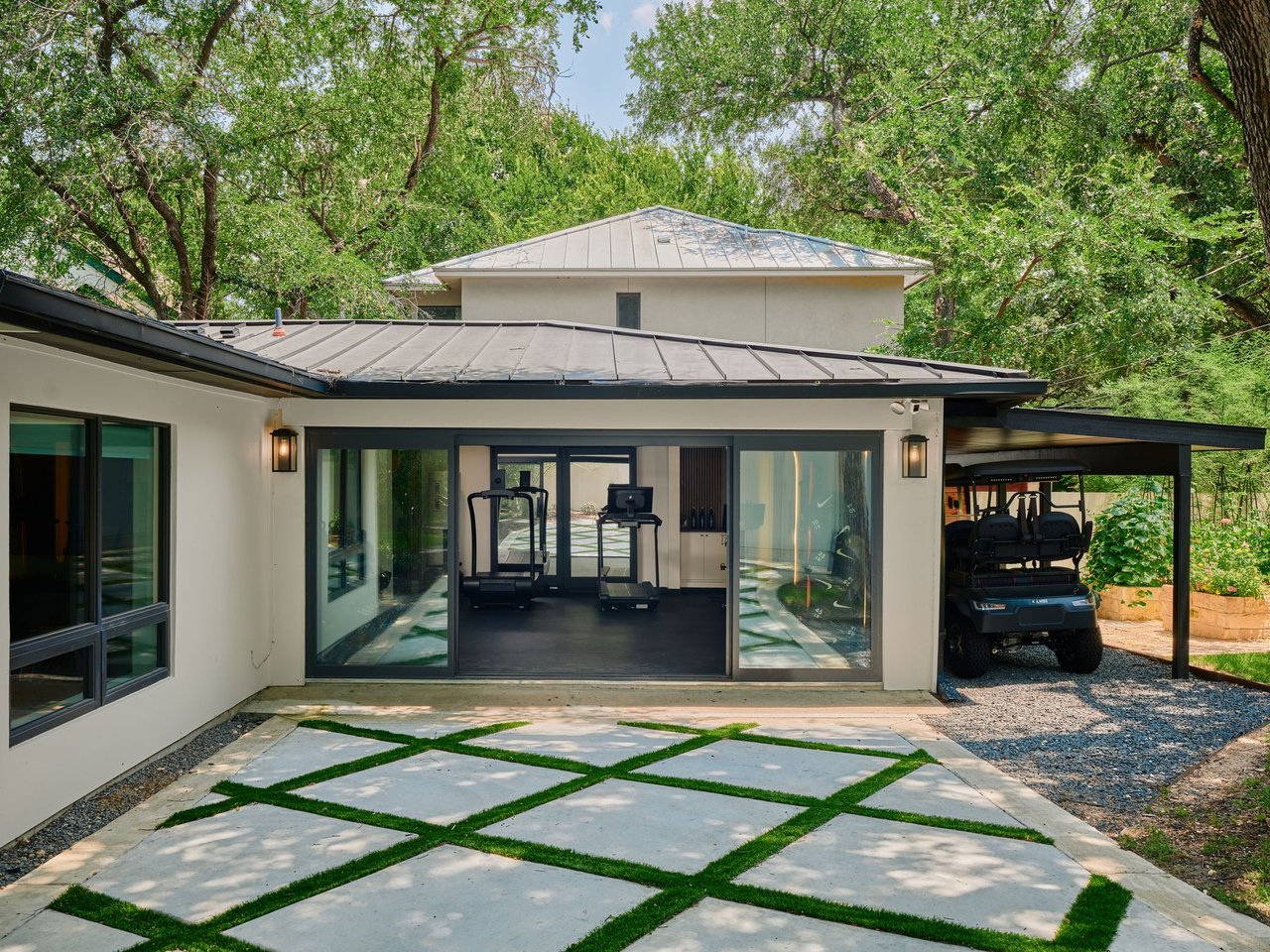 The Tarrytown Enclave | A Rare Compound in the Heart of Central Austin