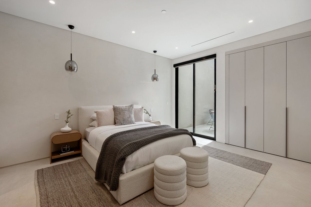 528 Marguerita Avenue