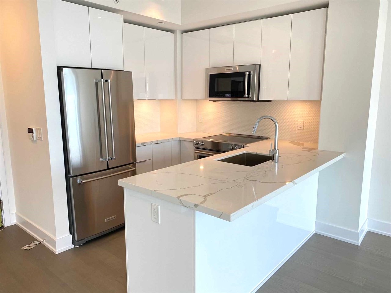 30 Shore Breeze Dr Unit: 5708