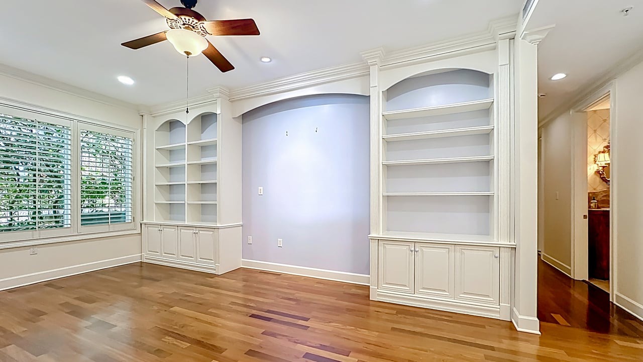 Elegant Lake Virginia Residence in Winter Park's Perle du Lac