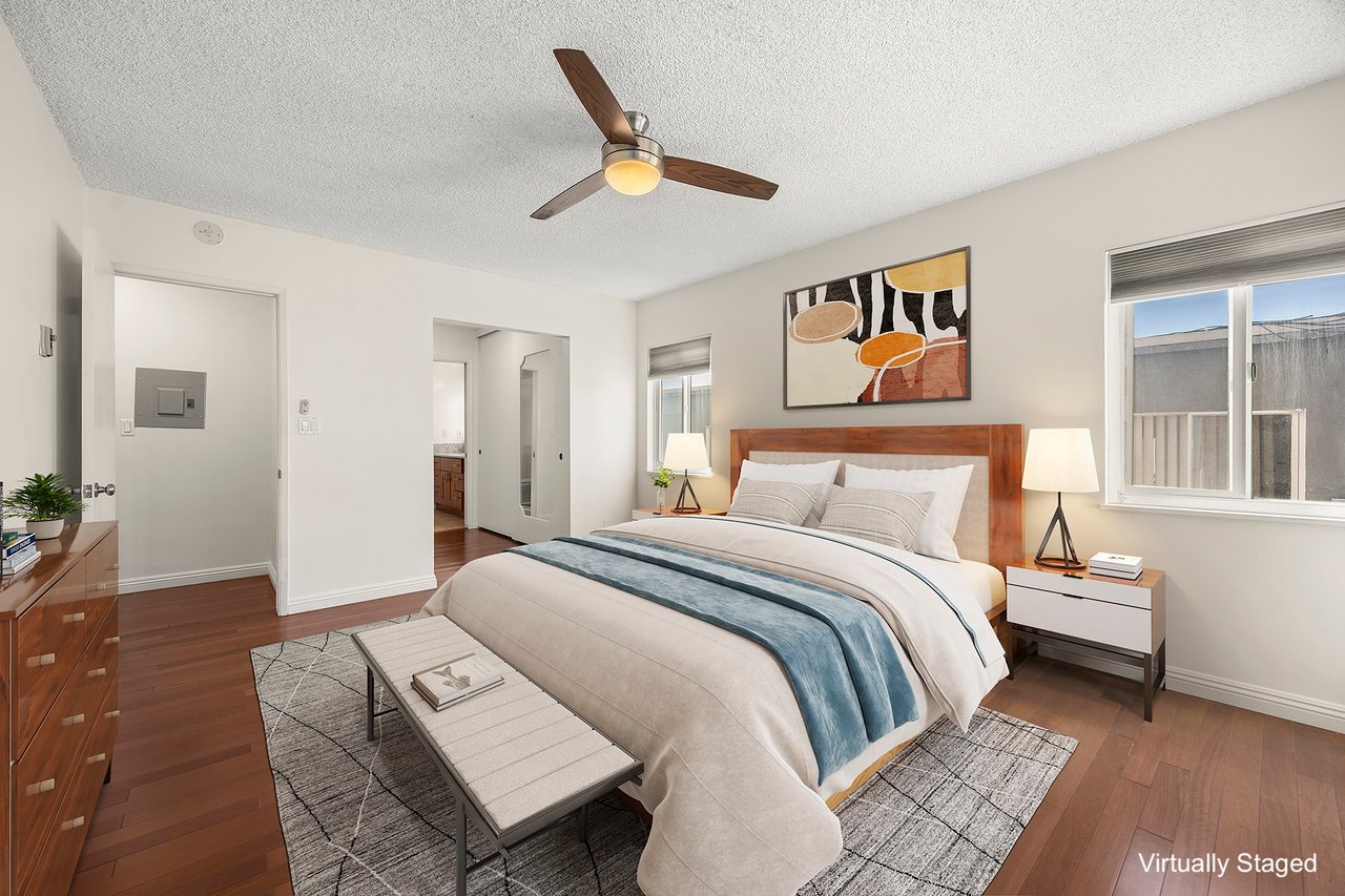 Midcentury Modern Condo Long Beach for Sale