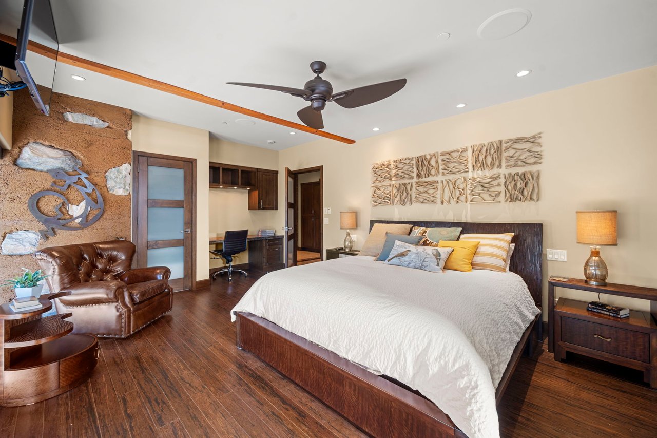 10570 E Pinnacle Peak Road