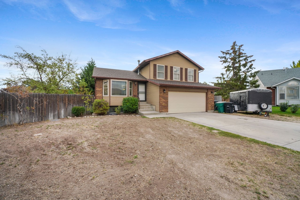 8577 Autumn Gold Cir