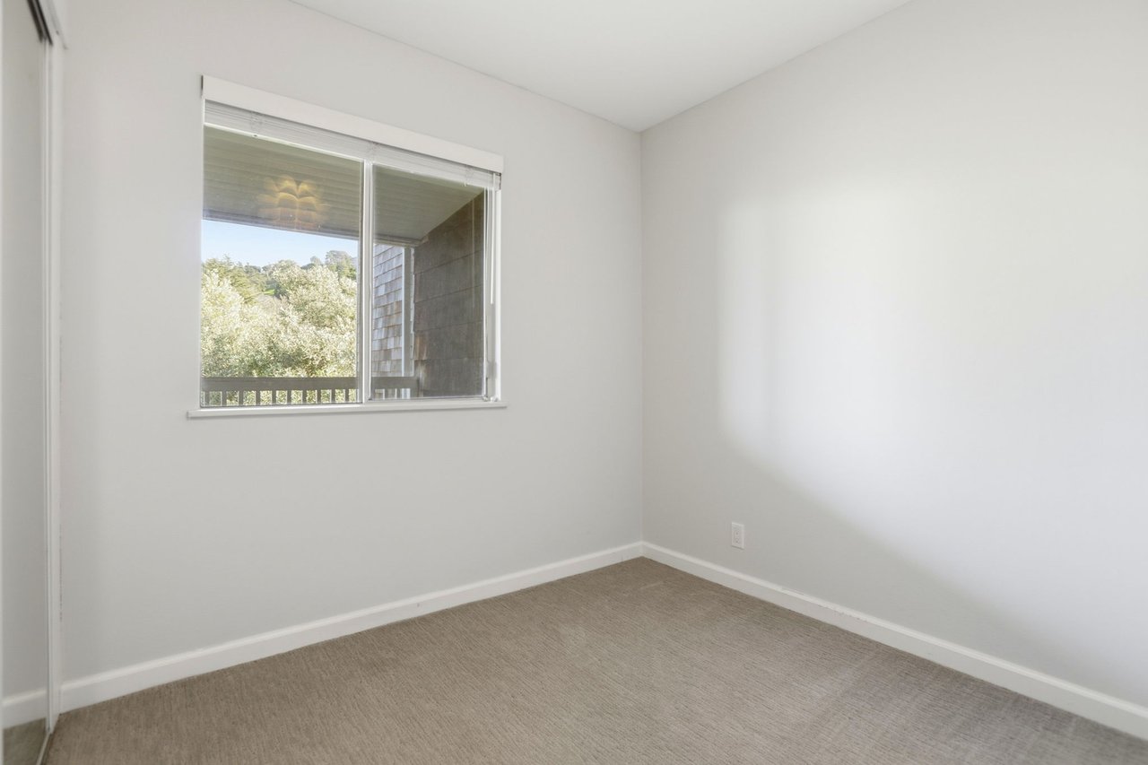 122 Mariner Green Ct