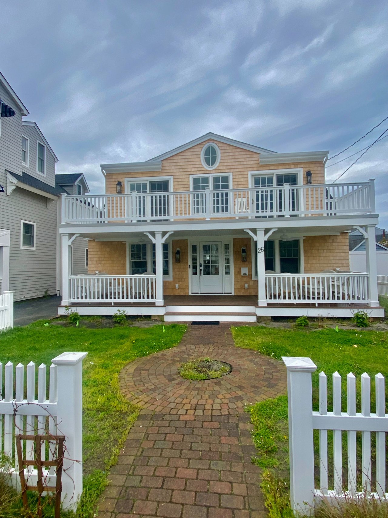 #26 Spacious Shore Colonial