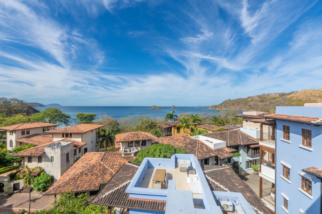 42 Plaza Central | Penthouse Living with Panoramic Ocean Views in Las Catalinas
