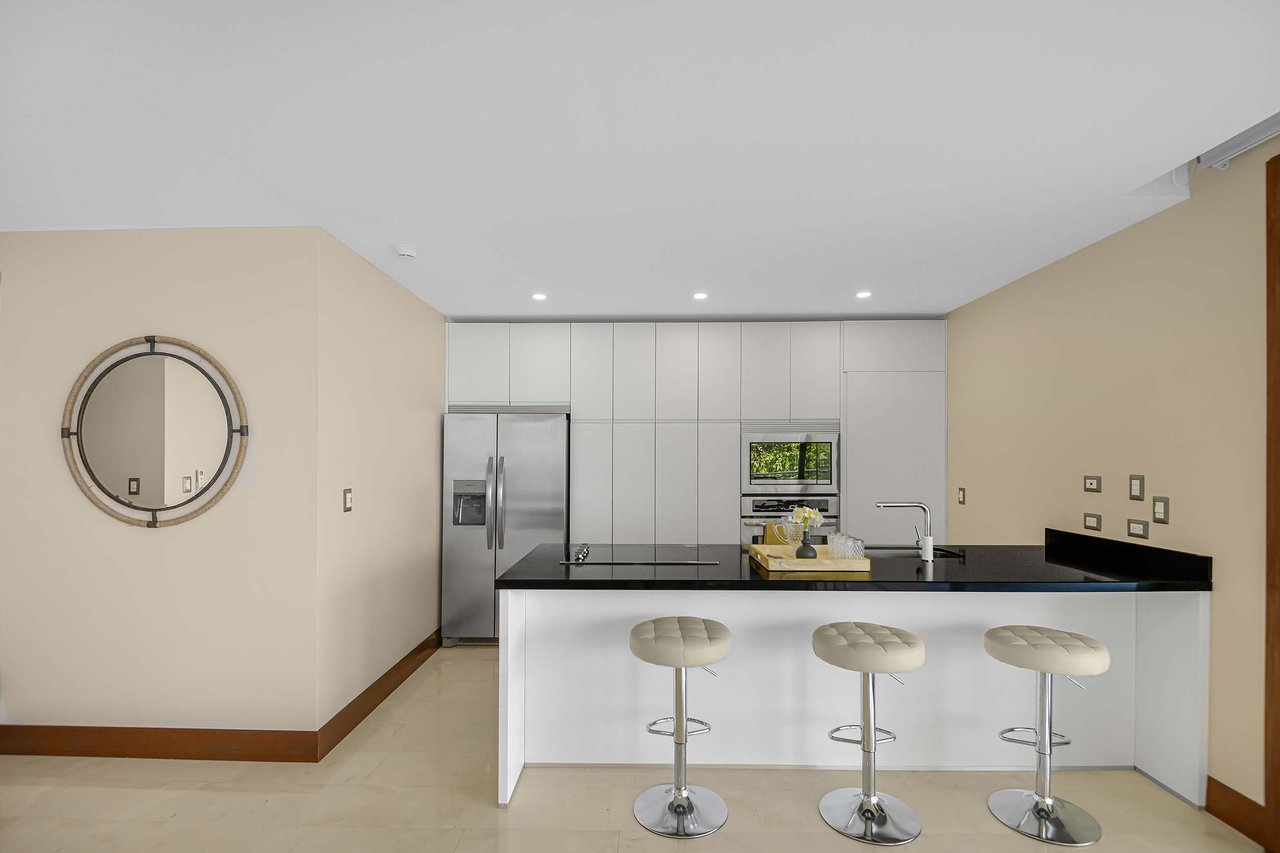 Ocean View Condos for Sale in Faro Escondido 2, Central Pacific 