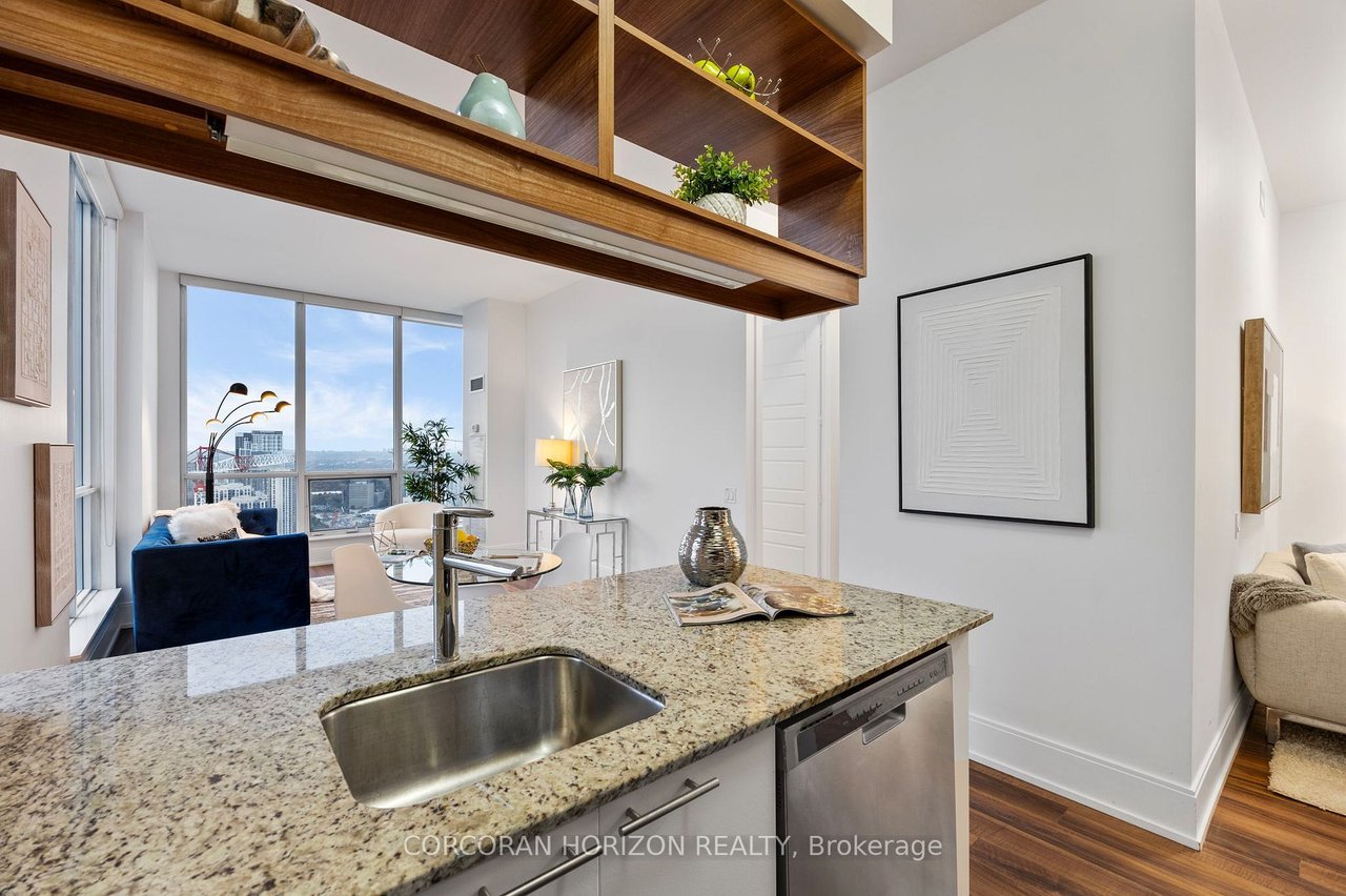 PRIME PENTHOUSE LIVING IS NOW EASY! 