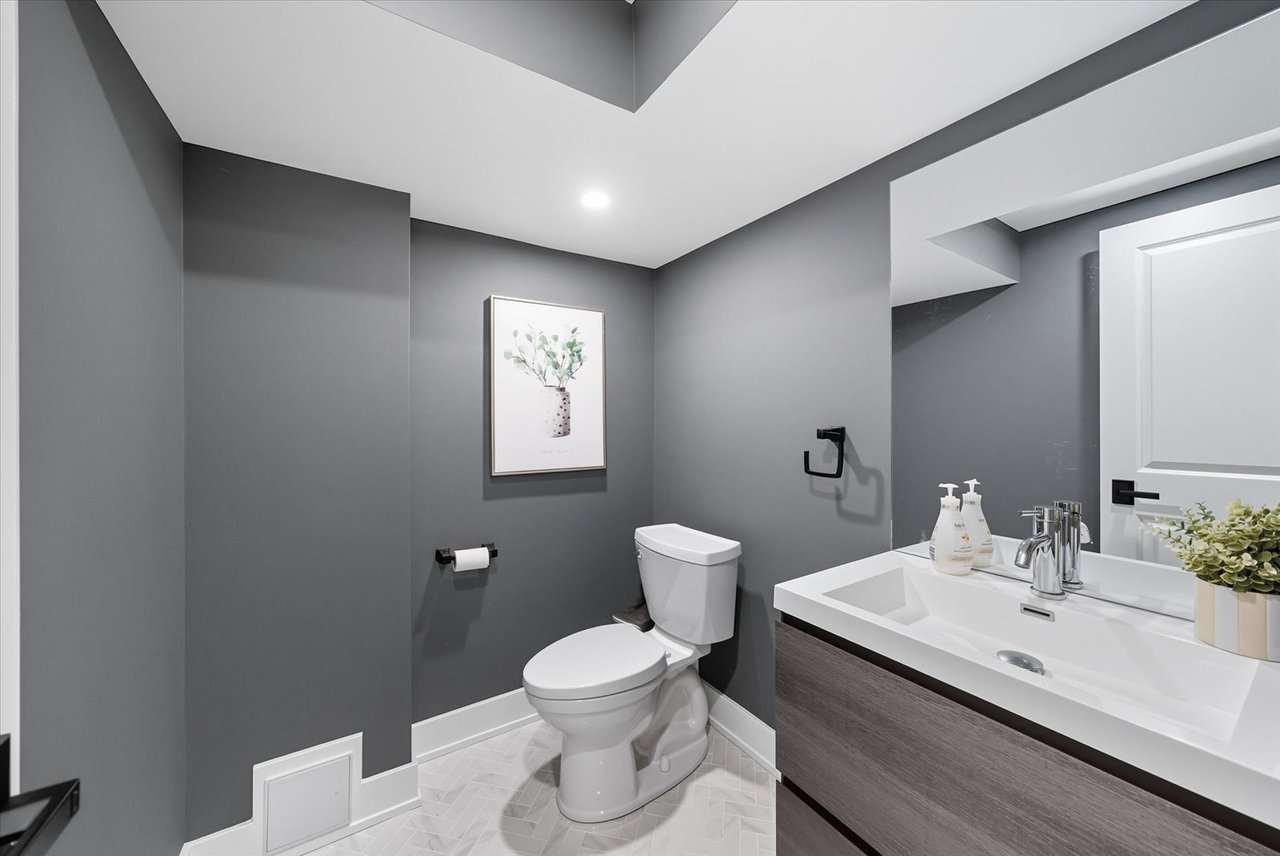 11 Avondale Cres 