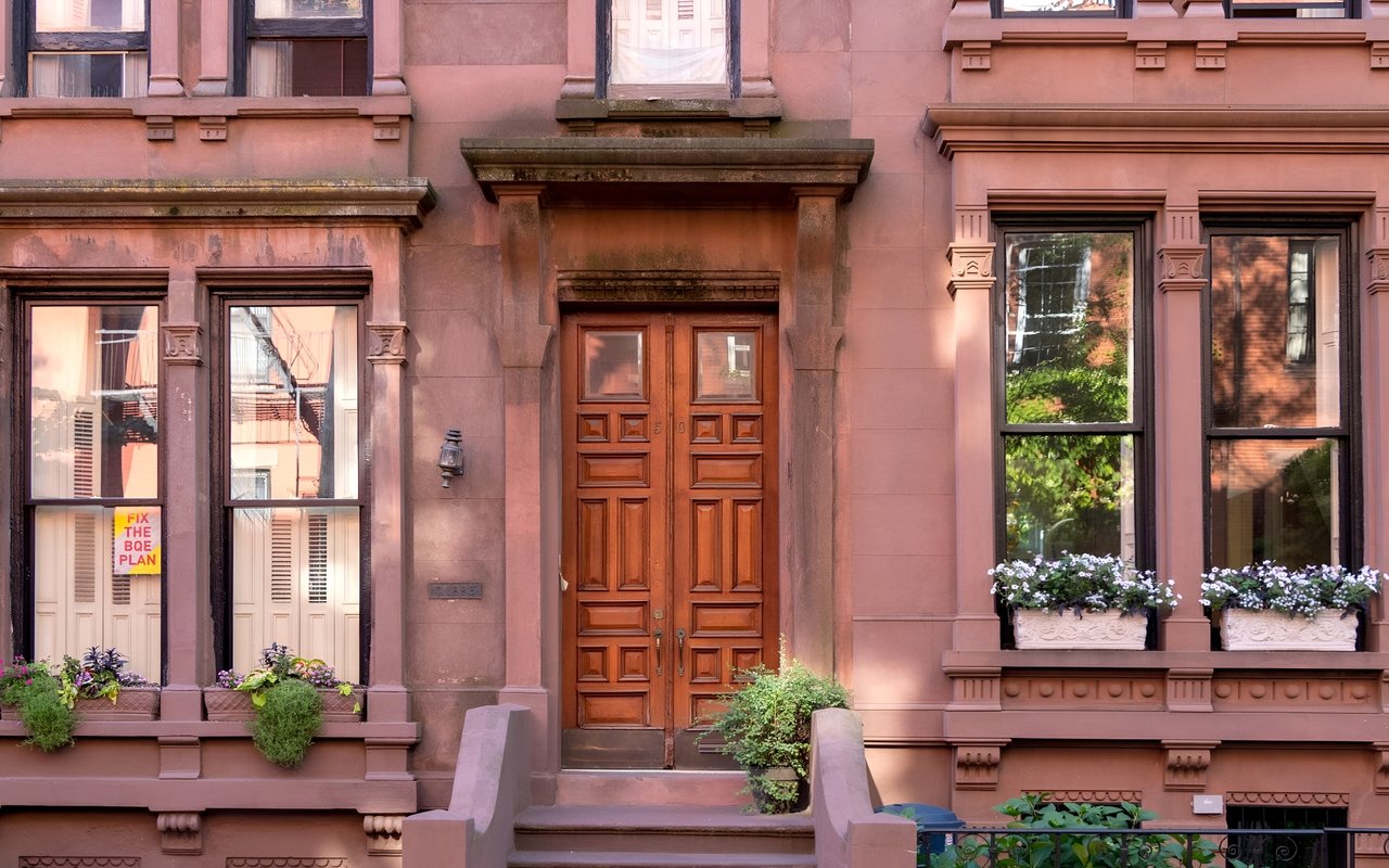 What Are the Typical Closing Costs for Buyers in NYC?