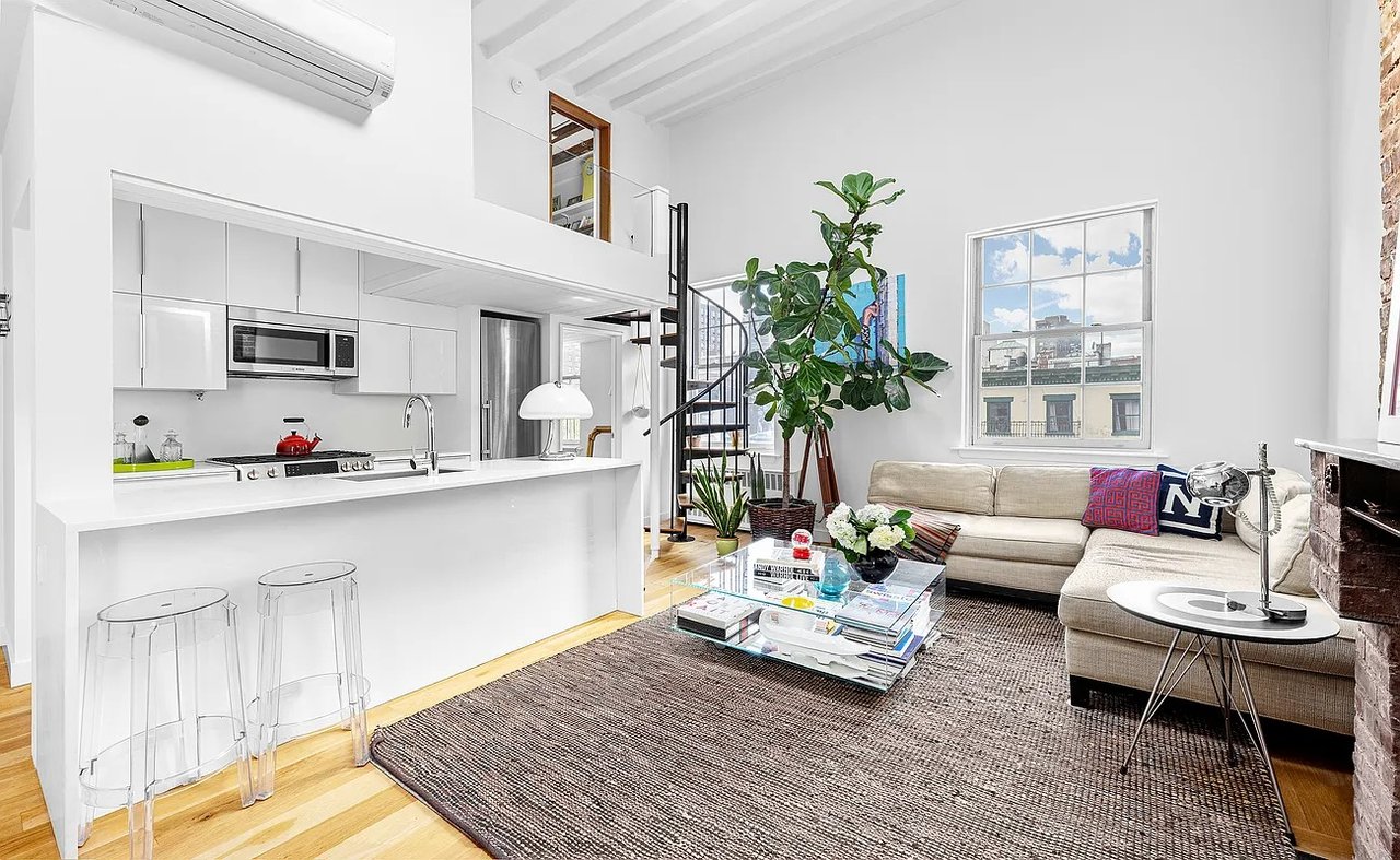 162 9th Ave #4A