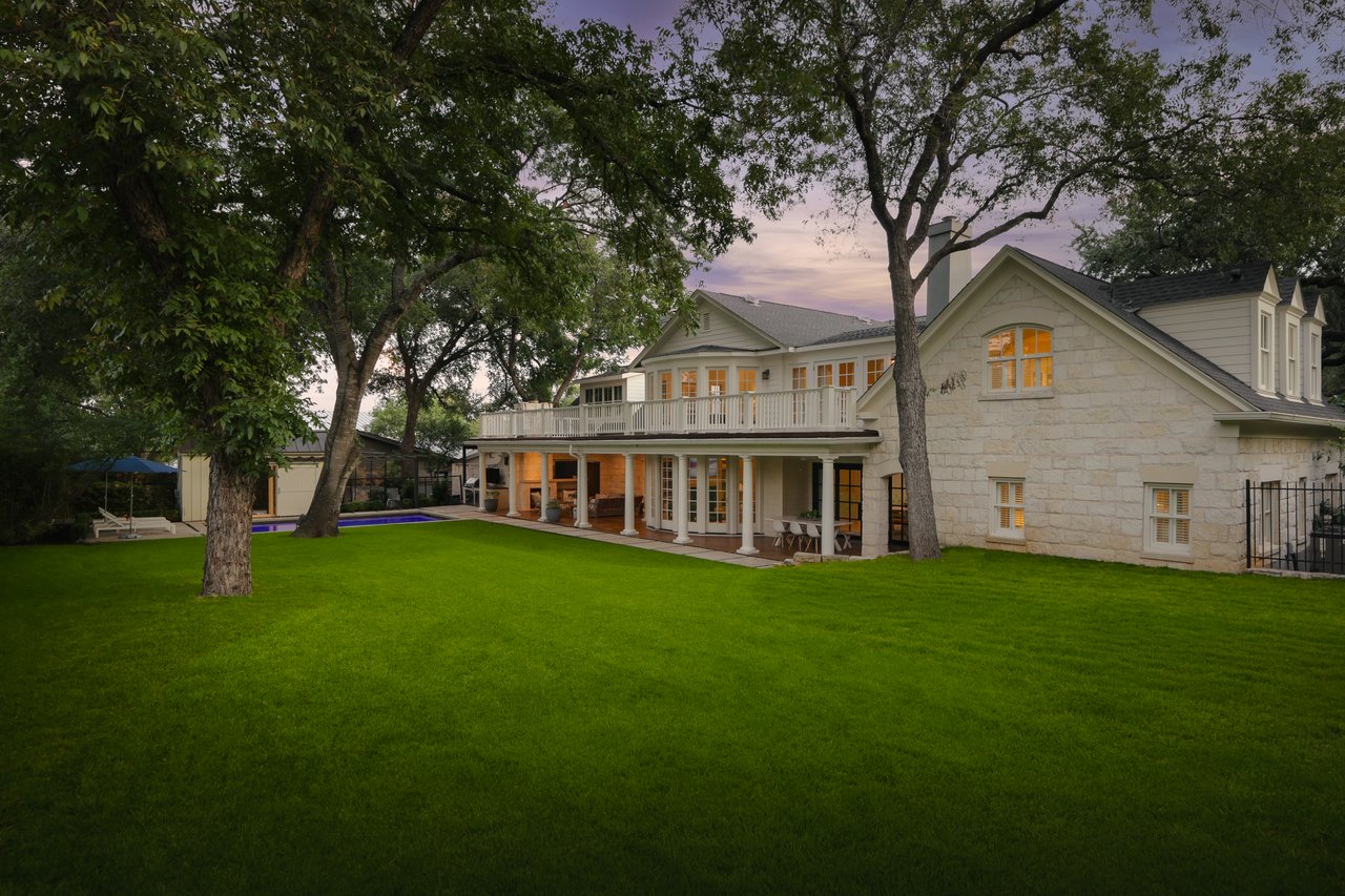 2308 Bridle Path