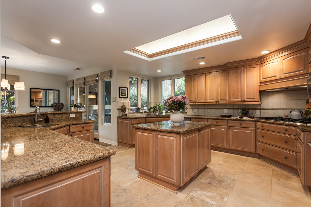 1935 Lyans Dr, La Cañada Flintridge