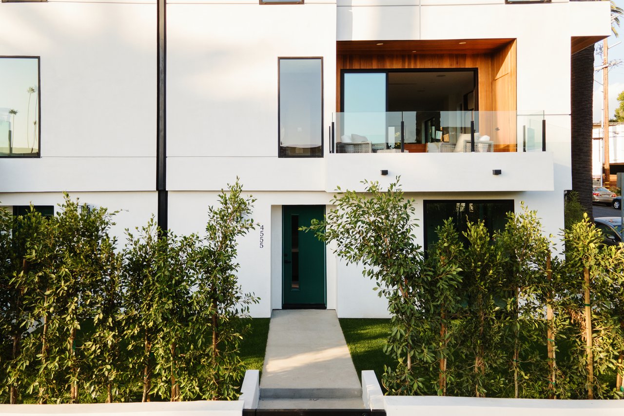 Ambrosia at Hillhurst