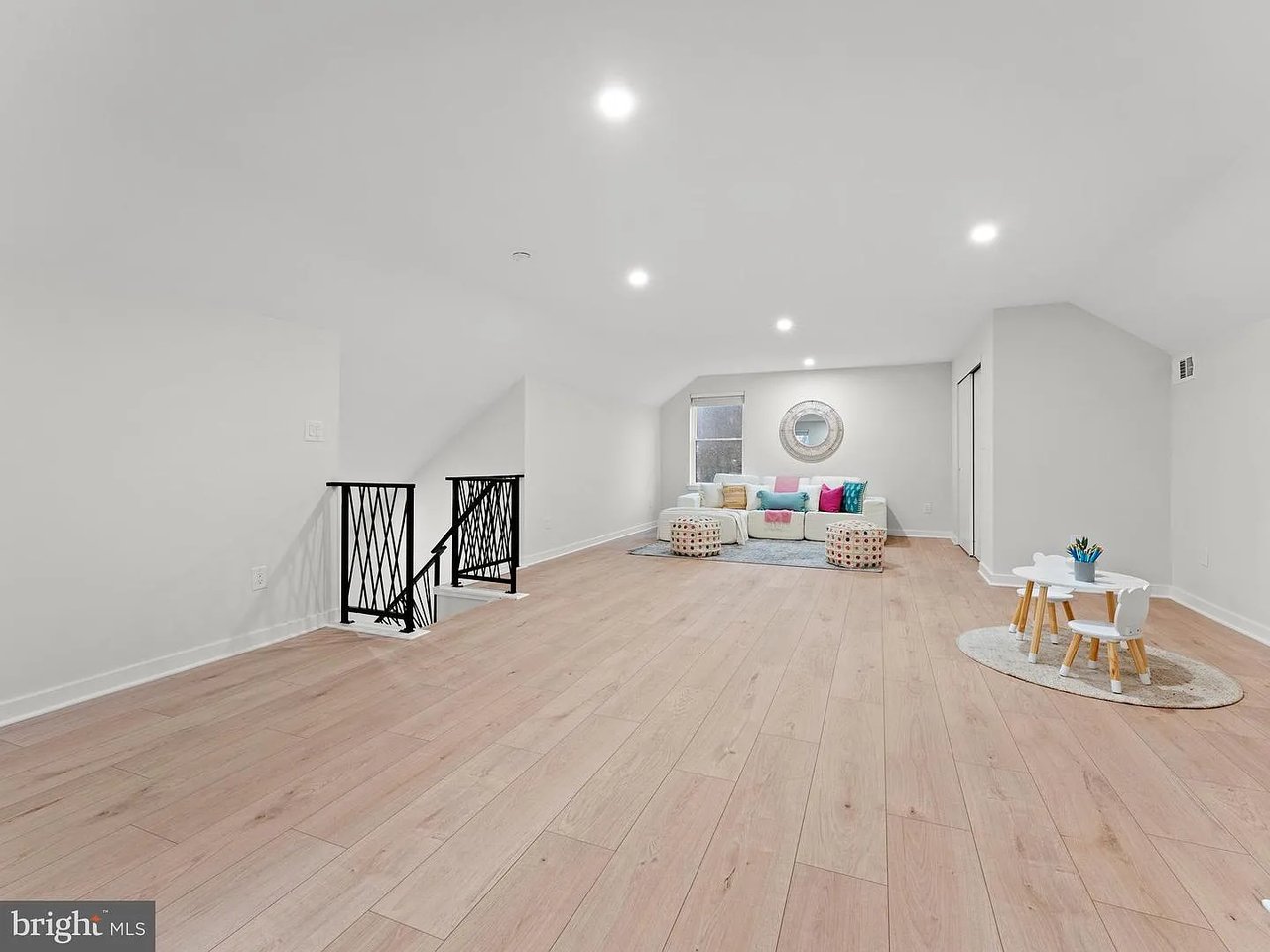 306 Cherry Hill Blvd