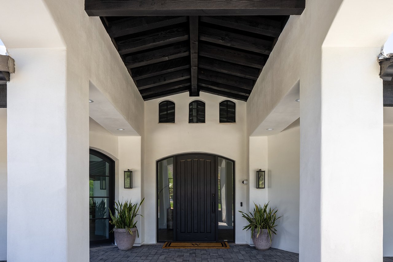 6718 E SAN JUAN Avenue