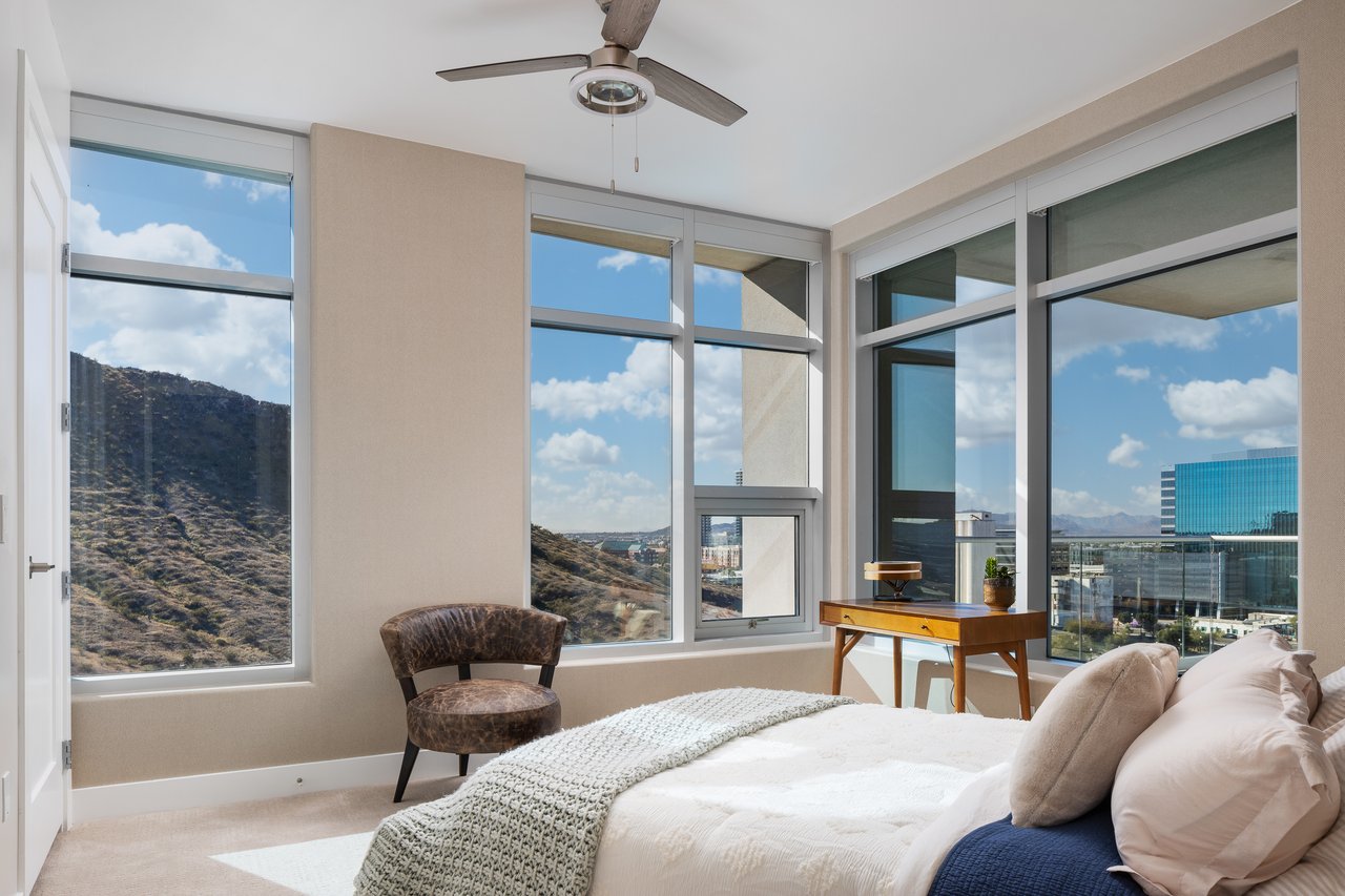 140 E RIO SALADO Parkway 1101